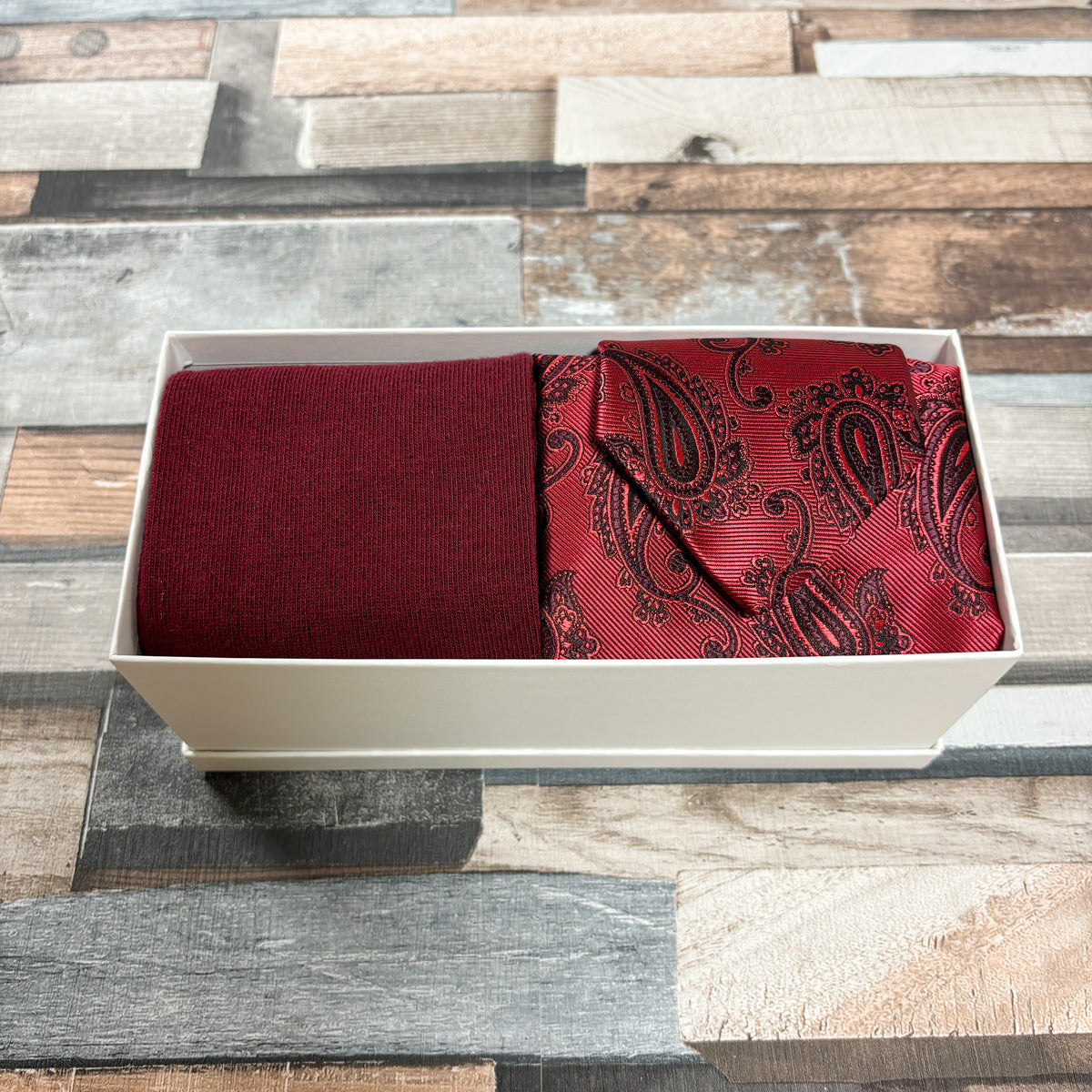 Scarlet Paisley Boxed Gift Set