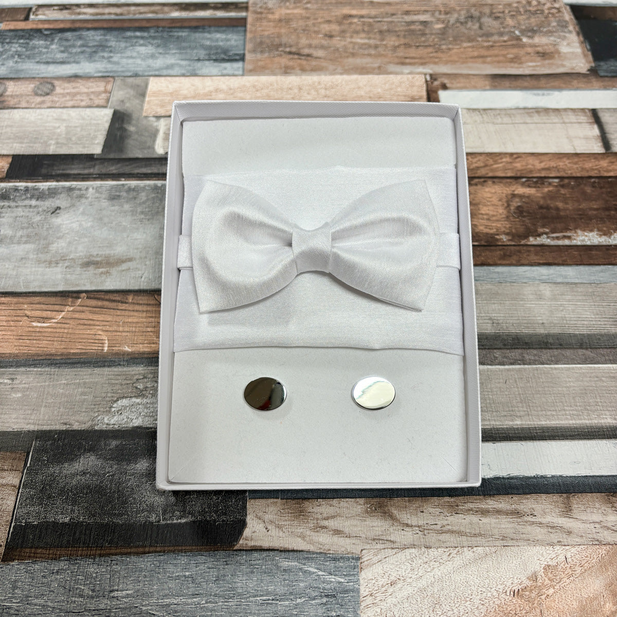 White Shantung Satin Bow Tie