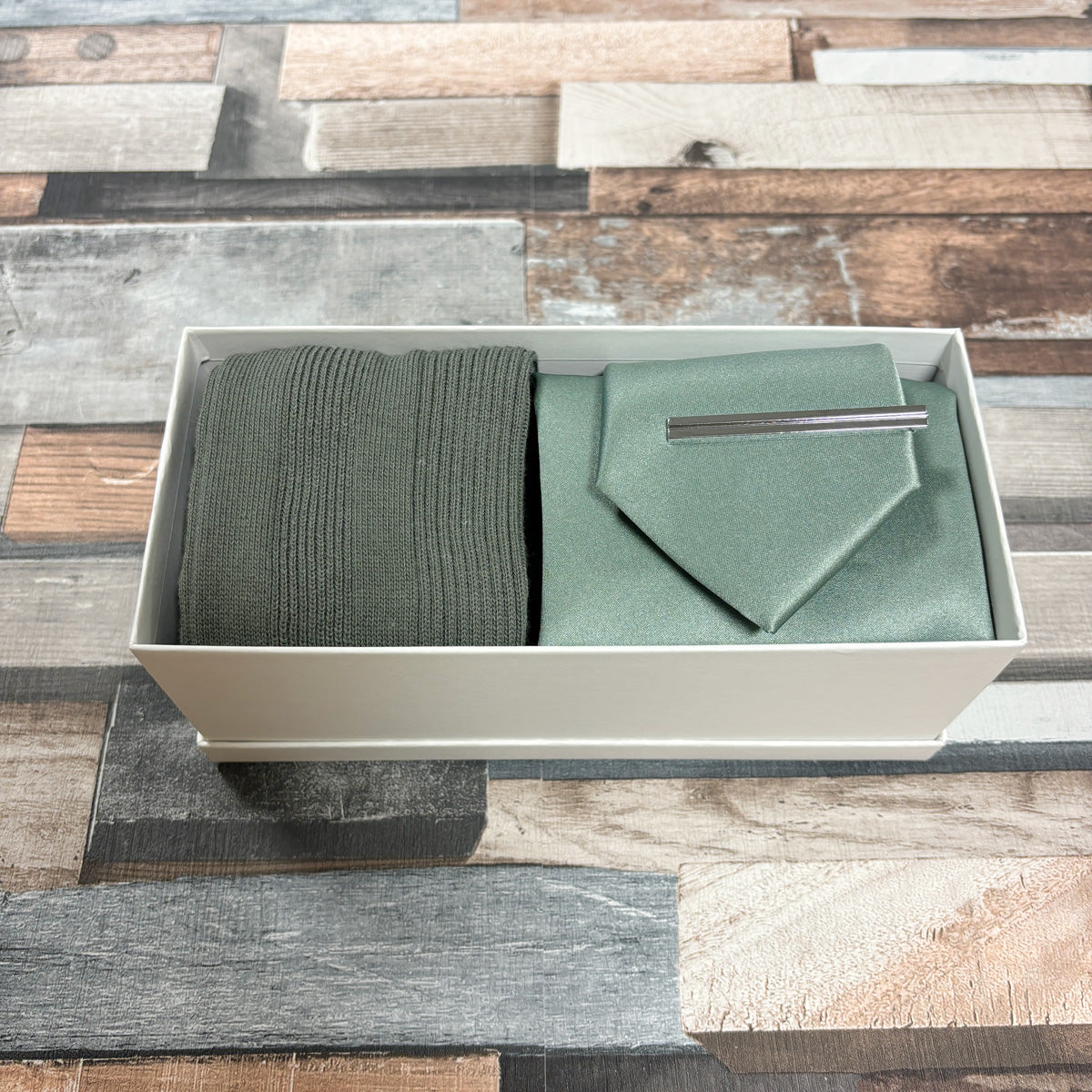 Sage Wedding Proposal Box | Sage Green Groomsmen Gift Sets | Sage Best Man Boxes