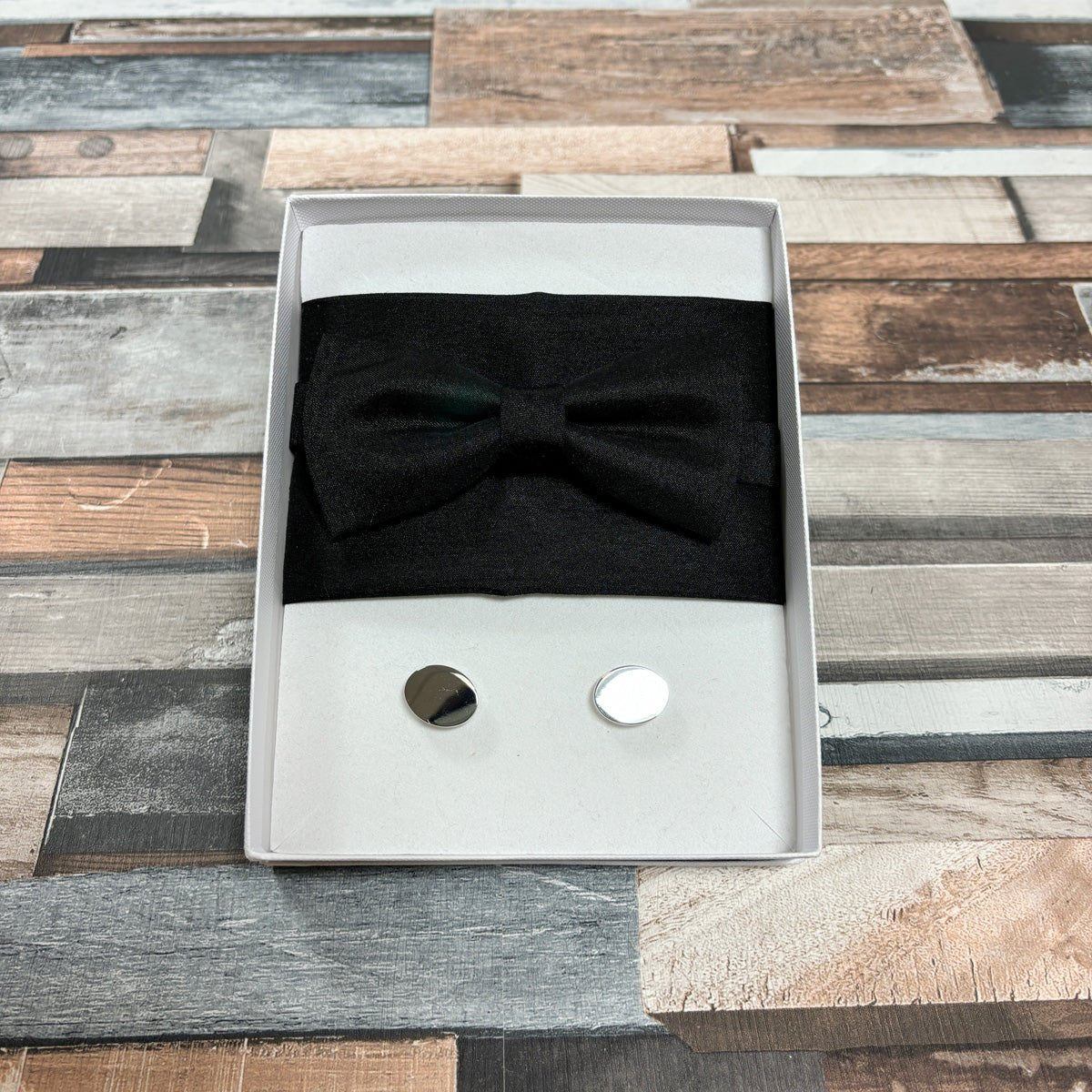 Black Shantung Bow Tie - Gift Sets - Pre - Tied Bow Tie - Boxed Set (With Bow/Square/Cufflinks) - Save £8.00 - Swagger & Swoon