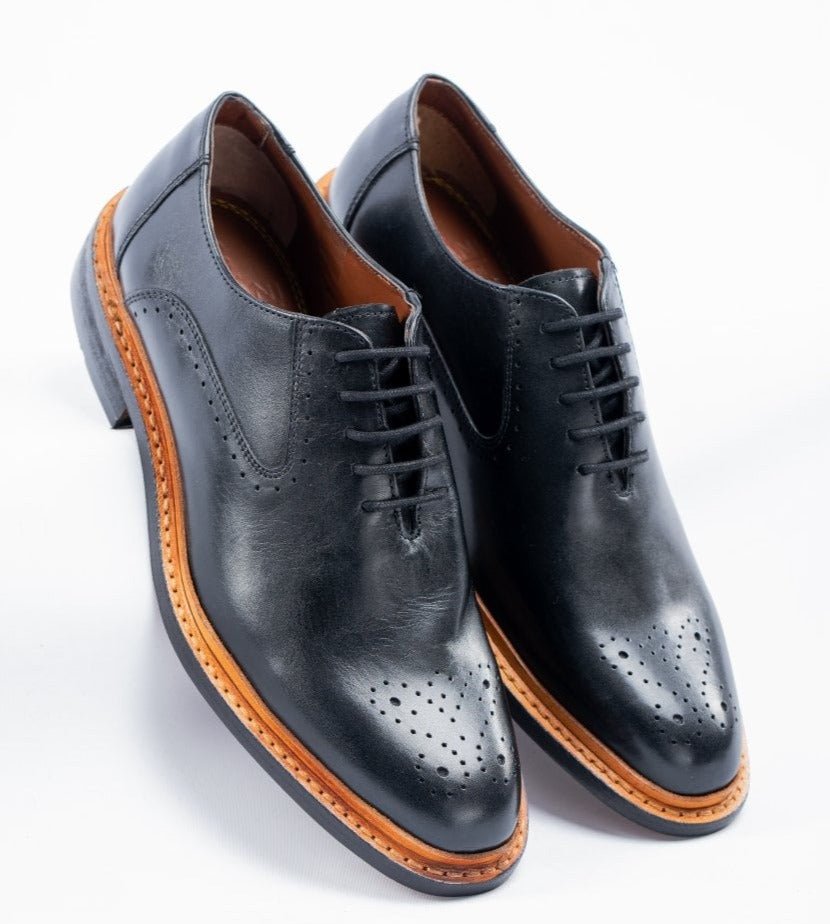 Brentwood Black Shoes - Shoes - 7 - Swagger & Swoon